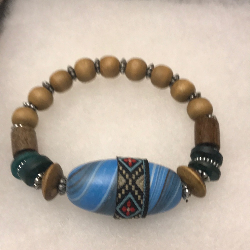 Bracelet